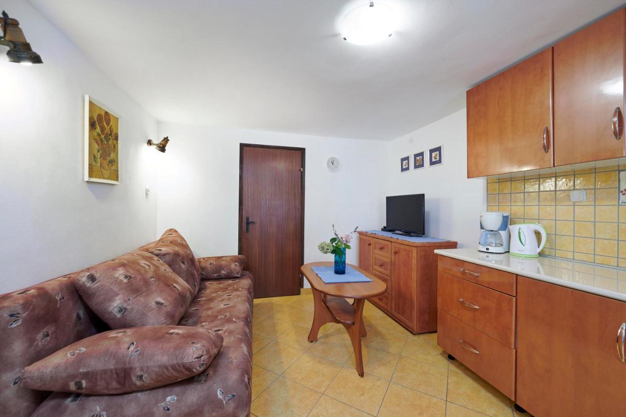 באניולה Apartments Dracice 1019 מראה חיצוני תמונה