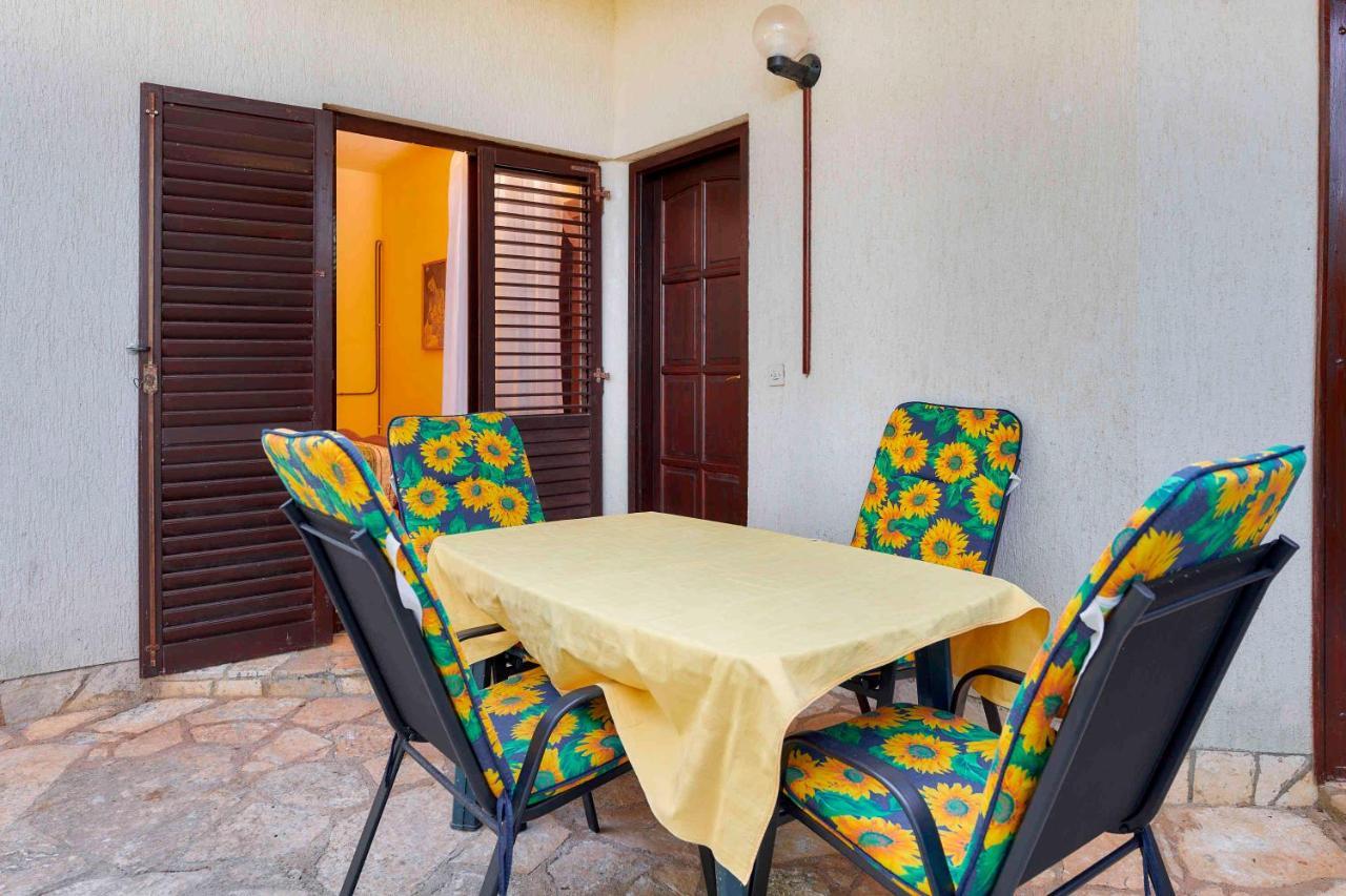 באניולה Apartments Dracice 1019 מראה חיצוני תמונה